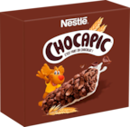 BARRES DE CÉRÉALES AU CHOCOLAT CHOCAPIC NESTLÉ - NESTLE en promo à 2,95 € chez Auchan Hypermarché BARRES DE CÉRÉALES AU CHOCOLAT CHOCAPIC NESTLÉ - NESTLE dans le catalogue Auchan Hypermarché