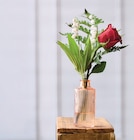 Composition Muguet 3 Brins + 1 Fleur en promo chez U Express Bordeaux à 4,59 €