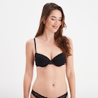 Soutien-gorge corbeille coques dentelle noir femme à 5,99 € dans le catalogue La Halle