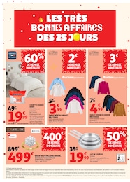 Prix et réduction Sweat Homme dans le prospectus Auchan Hypermarché en cours Offre Sweat Homme dans le catalogue Auchan Hypermarché du moment à la page 4