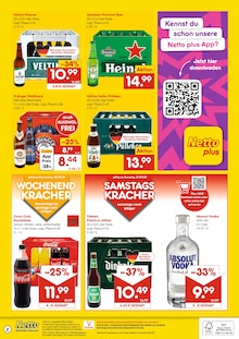 Coca Cola im Netto Marken-Discount Prospekt "DER ORT, AN DEM DU IMMER AUSGEZEICHNETE PREISE FINDEST." mit 2 Seiten (Krefeld)