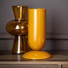 Vase sur pied ocre à 6,99 € dans le catalogue B&M