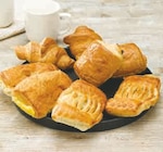 Assortiment de viennoiseries fantaisies en promo chez Super U Assortiment de viennoiseries fantaisies dans le catalogue Super U