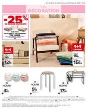 Tabouret Angebote im Prospekt "LE BLANC : STYLÉS LES PETITS PRIX !" von Carrefour auf Seite 25