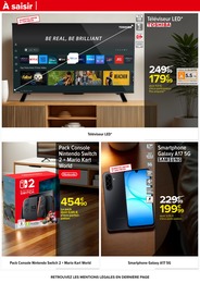 Offre Console dans le catalogue Carrefour du moment à la page 77