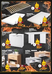 Couchtisch Angebot im aktuellen POCO Prospekt auf Seite 13