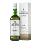 Islay Single Malt Scotch Whisky - LAPHROAIG en promo chez Carrefour La Roche-sur-Yon à 27,60 €