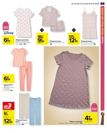 Offre Pyjama dans le catalogue Carrefour du moment à la page 43