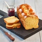 Promo Brioche tressée Vendéenne Label Rouge à 4,25 € dans le catalogue Carrefour Market à Villeneuve-lès-Avignon