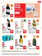 Promos Vin dans le catalogue "La Fête De MAMAN" de Auchan Hypermarché Vin en promo dans le catalogue Auchan Hypermarché à la page 25