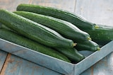 Promo Concombre à 1,65 € dans le catalogue Intermarché Contact à Pérignat-sur-Allier