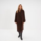 Manteau long boutonné marron foncé femme en promo chez La Halle Toulon à 59,99 €