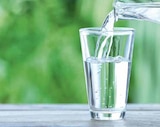 Mineralwasser im Marktkauf Prospekt Mineralwasser von Hella im aktuellen Marktkauf Prospekt für 5,49 €