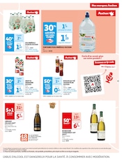 Promos Eau minérale gazeuse dans le catalogue "De bons produits pour de bonnes raisons" de Auchan Hypermarché à la page 15