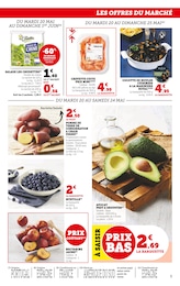 Prix et réduction Salade De Fruits dans le prospectus U Express en cours Offre Salade De Fruits dans le catalogue U Express du moment à la page 5