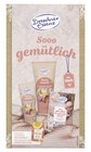 Sooo gemütlich Geschenkset von Dresdner Essenz für 7,99 € bei Rossmann im Angebot Sooo gemütlich Geschenkset von Dresdner Essenz im aktuellen Rossmann Prospekt