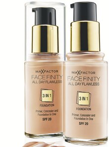 FaceFinity Make-up bei Müller in Essen FaceFinity Make-up im Angebot bei Müller Essen für 9,95 €