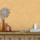 Papier peint intissé béton ciré jaune moutarde UGEPA - Ugepa en promo chez Décor Discount Bourg-en-Bresse à 13,90 €
