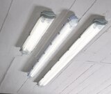 LED-Feuchtraumleuchte Länge 67 cm bei toom Baumarkt im Heidenheim Prospekt für 7,99 €