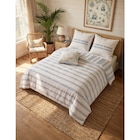 Coussin imprimé "Coquillage" - TEX HOME en promo chez Carrefour Le Perreux-sur-Marne à 7,99 €
