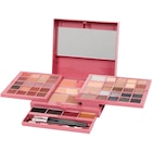 Action Remiremont - Promo Coffret cadeau beauté Max & More Promo Coffret cadeau beauté Max & More à 7,99 € dans le catalogue Action à Remiremont