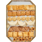 Plateau assortiment de pâtisseries Orientales en promo chez Carrefour Market Plateau assortiment de pâtisseries Orientales dans le catalogue Carrefour Market