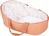 Couffin en tricot dans le catalogue La Grande Récré