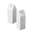 Promo Saliere et poivriere maison à 2,98 € dans le catalogue B&M à Plaisir