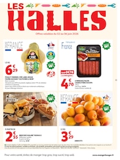 Promos Poulet dans le catalogue "TOUS DANS LE MATCH" de Auchan Supermarché Poulet en promo dans le catalogue Auchan Supermarché à la page 11