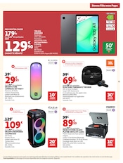 Promos Tablette dans le catalogue "OFFRES DU MOMENT" de Auchan Hypermarché Tablette en promo dans le catalogue Auchan Hypermarché à la page 35