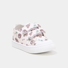 Tennis basses en toile semelle souple sable bébé fille à 9,99 € dans le catalogue La Halle