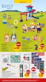 Kinderspielzeug im Penny Prospekt in Pinneberg Aktueller Penny Prospekt mit Kinderspielzeug, "Wer günstig will, muss Penny.", Seite 34