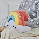 Peluche manchon arc en ciel 'Kawaii" dans le catalogue Bazarland