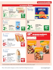 Promos Saumon Fumé dans le catalogue "25 JOURS AUCHAN" de Auchan Supermarché Saumon Fumé en promo dans le catalogue Auchan Supermarché à la page 13