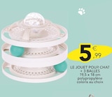 Promo Le jouet pour chat + 3 balles à 5,99 € dans le catalogue Stokomani à Brive-la-Gaillarde