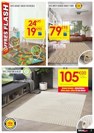 Offre Tapis dans le catalogue Décor Discount du moment à la page 7