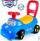 Porteur en promo chez La Grande Récré Porteur dans le catalogue La Grande Récré