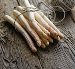 Promo Asperge blanche/violette à 6,95 € dans le catalogue Intermarché Hyper à Lunel-Viel