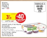 YAOURT SUR LIT DE FRUITS DE SAISON - PLAISIR DES ALPES en promo chez Intermarché Ris-Orangis à 1,86 €