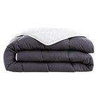 Couette "Double Face" - ABEIL - Carrefour à Franconville Couette "Double Face" - ABEIL en promo chez Carrefour Franconville à 17,49 €