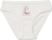 Lot de 3 culottes + 1 gratuite ou 3 slips + 1 gratuit - Géant Casino à Paris Lot de 3 culottes + 1 gratuite ou 3 slips + 1 gratuit en promo chez Géant Casino Paris à 11,50 €
