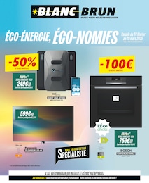 Offre Electroménager cuisine dans le catalogue Blanc Brun du moment à la page 1