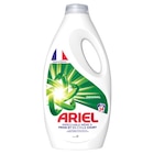 Lessive liquide - ARIEL en promo chez Carrefour Market Calais à 10,84 €