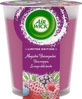 Duftkerze im Glas Magischer Beerenzauber 220g von AirWick für 5,95 € bei dm-drogerie markt im Angebot Duftkerze im Glas Magischer Beerenzauber 220g von AirWick im aktuellen dm-drogerie markt Prospekt