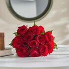 Bouquet de 11 roses à Carrefour dans Isle-et-Bardais