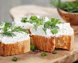 Frischkäsezubereitung im EDEKA Prospekt Frischkäsezubereitung von Bresso im aktuellen EDEKA Prospekt für 1,11 €