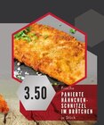 PANIERTE HÄHNCHEN-SCHNITZEL IM BRÖTCHEN bei E center im Essen Prospekt für 