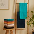 Linge de toilette "Bath" à Carrefour Market dans Ozouer-le-Repos