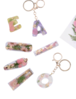 ACCESSOIRES EN RÉSINE DIY - JouéClub à Reims ACCESSOIRES EN RÉSINE DIY en promo chez JouéClub Reims à 29,99 €
