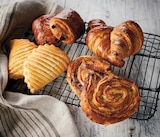 Assortiment de viennoiseries pur beurre en promo chez Intermarché Hyper Assortiment de viennoiseries pur beurre dans le catalogue Intermarché Hyper